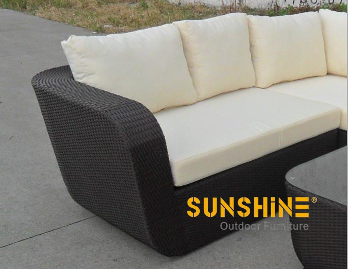 outdoor rattan sofa